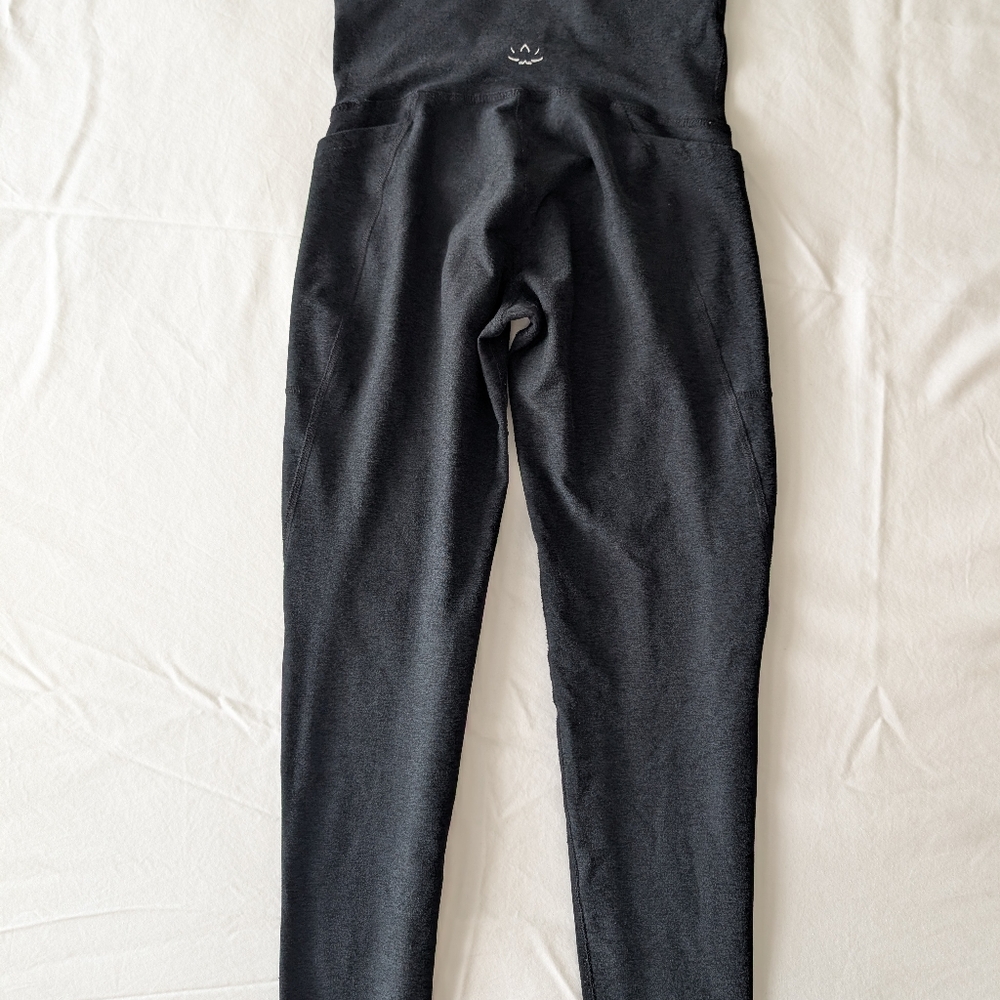 Beyond Yoga - Spacedye Beyond the Bump maternity joggers.